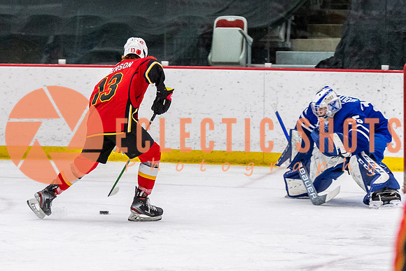 RMC2021-11-10-CalgaryFlames-NAX-4672