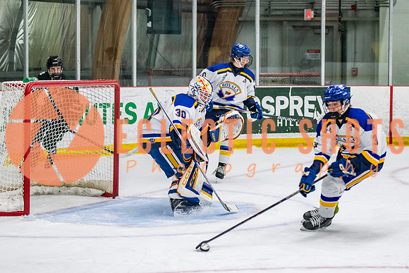 RMC2025.11.13-Royals-NEWolfpack-73