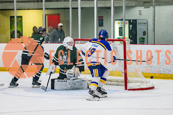 RMC2025.11.13-Royals-NEWolfpack-84