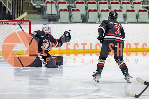 2025.11.14-RMC-NEWolfpack-RedDeer-99