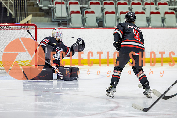 2025.11.14-RMC-NEWolfpack-RedDeer-100