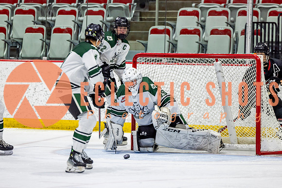2025.11.14-RMC-NEWolfpack-RedDeer-138