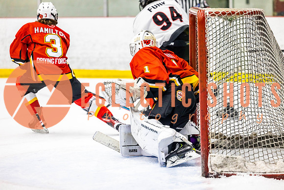 2022.11.11Winnipeg-CalFlames-4677