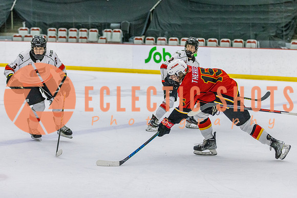 RMC2021-11-11-CalgaryFlames-RinkKelowna-0357