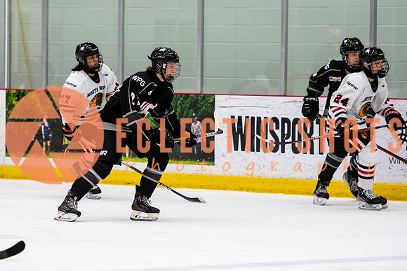 RMC2021-11-10-VanNWHawks-RinkWinnipeg-4340
