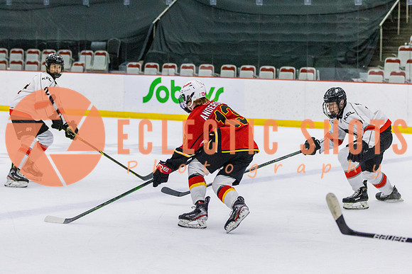 RMC2021-11-11-CalgaryFlames-RinkKelowna-0283